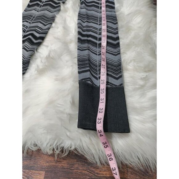 Lululemon Ebb To Street Seamless Pants Heather Black Slate Zig Zag Women's S/XS - Picture 7 of 9